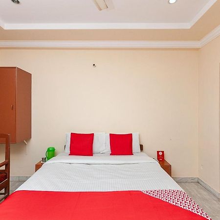Готель Oyo 38559 Ramana Residency Тіруваннамалай Екстер'єр фото