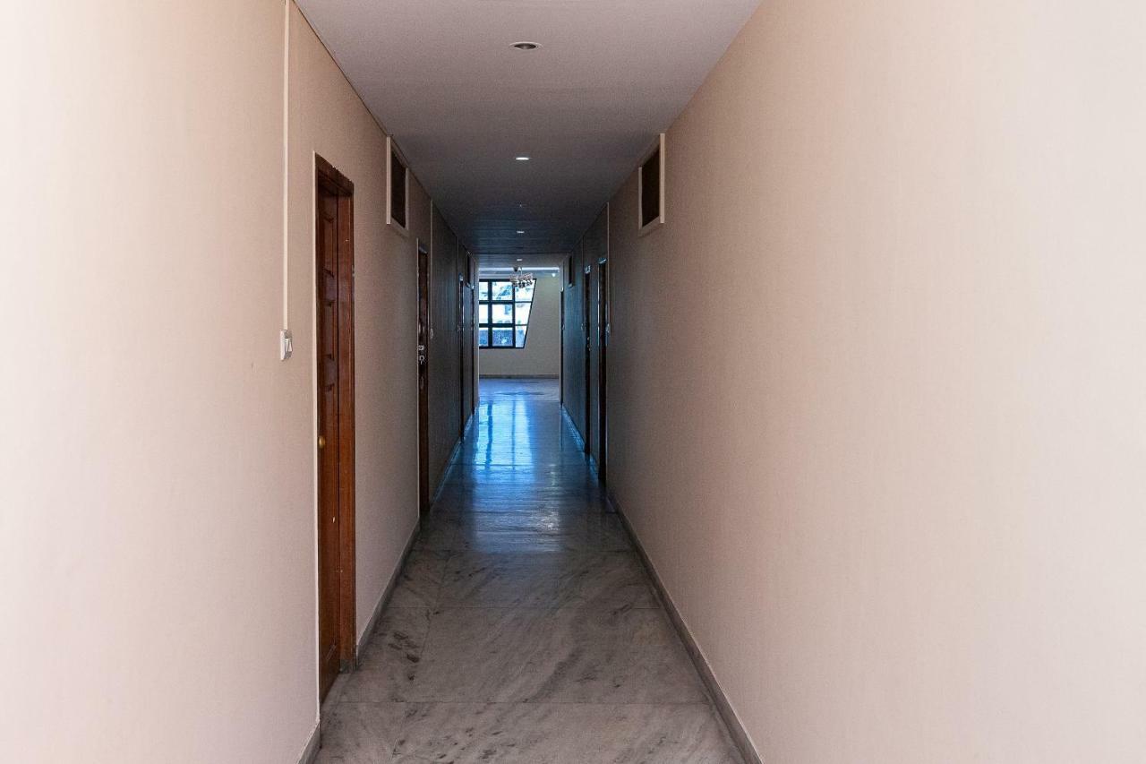 Готель Oyo 38559 Ramana Residency Тіруваннамалай Екстер'єр фото
